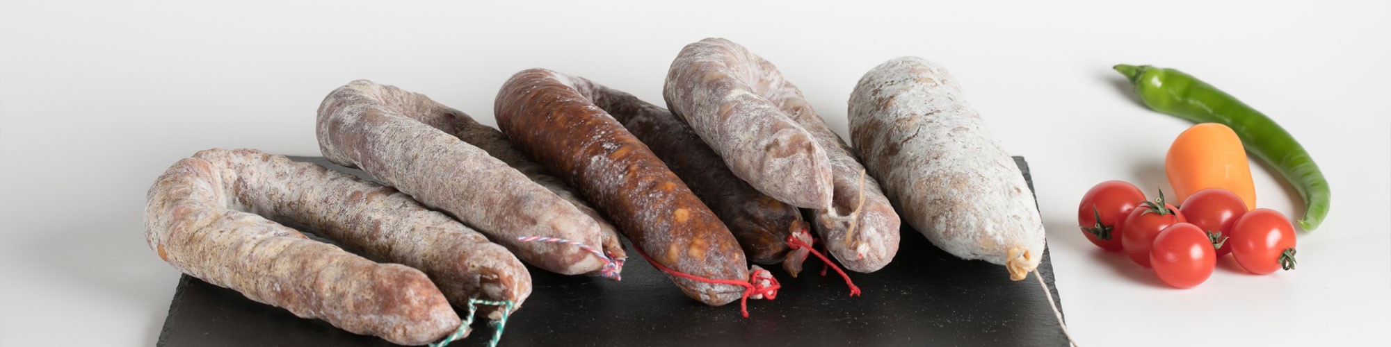 Saucissons et saucisses sèches